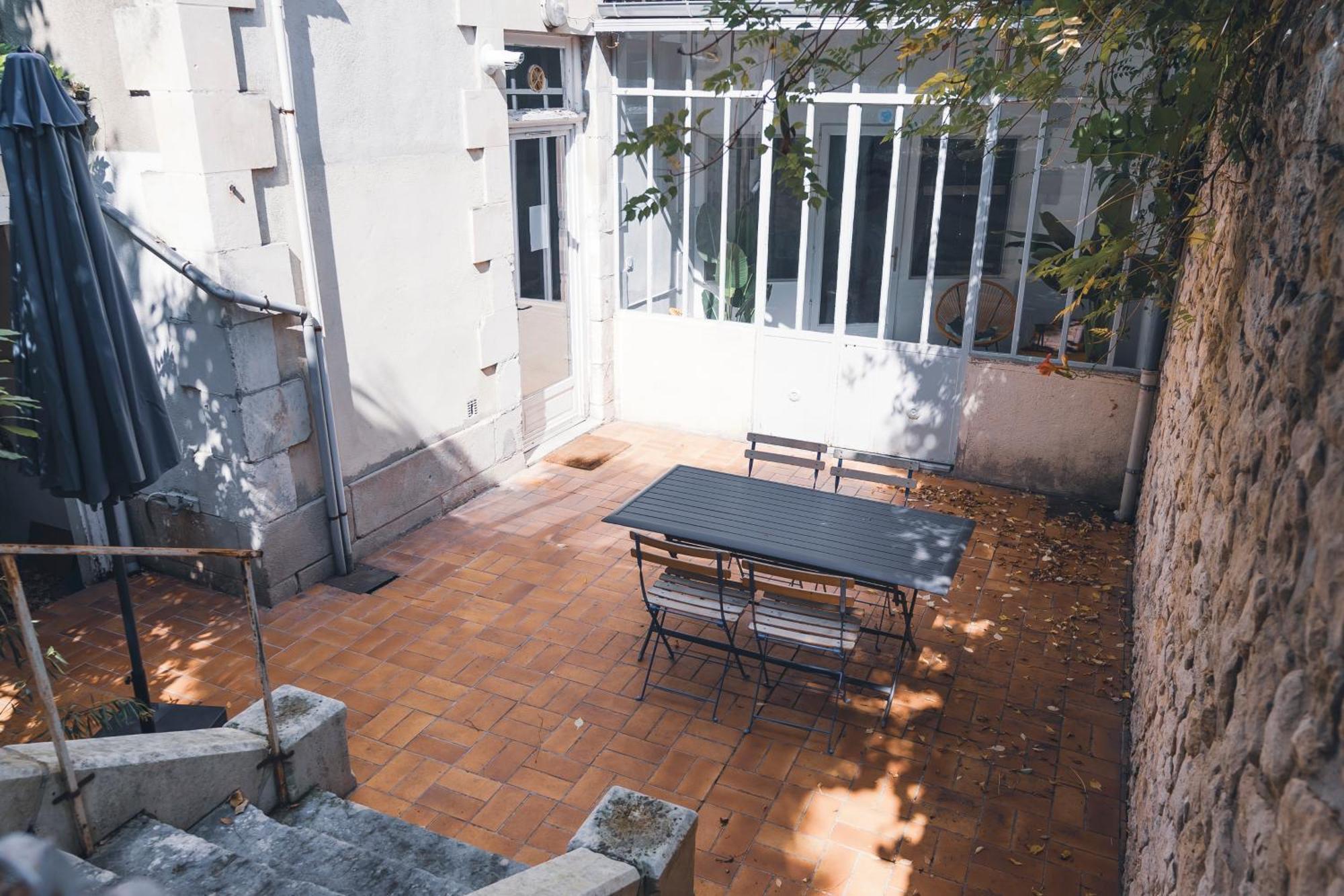La Verriere By La Maison De Marc- Poitiers Centre - Parking Et Terrasse Buitenkant foto